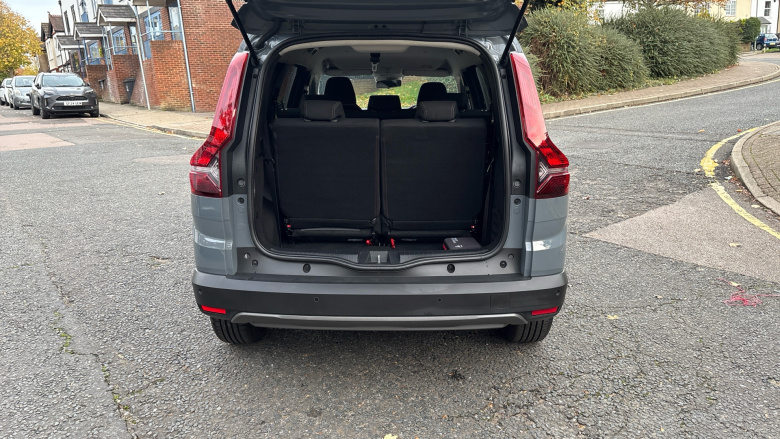 Dacia Jogger 1.0 TCe Extreme 5dr Petrol Estate